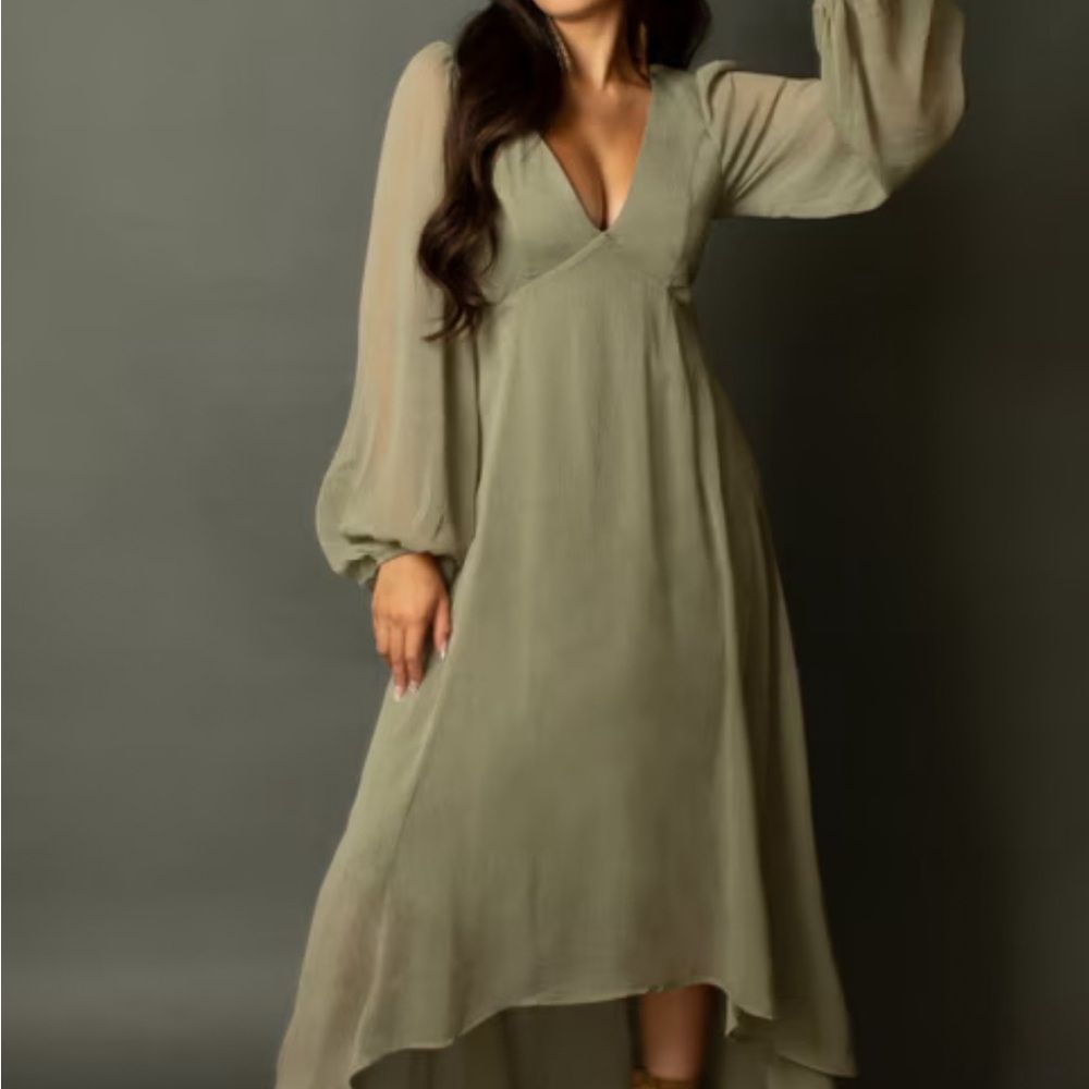 JOYFOLIE CRYSTAL DRESS IN ARMY GREEN, NWT, XXS LONG SHEER SLEEVES
